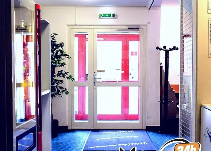 24h Koeln モーテル フレッヒェン